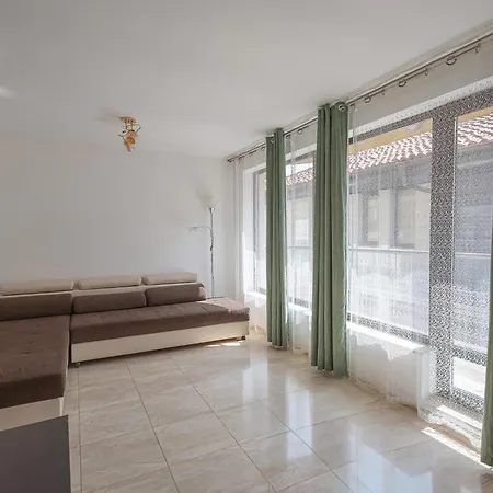 Апартамент Марина 3 - Морска Градина, Варна - Varna Sea Garden Apartment Marina 3