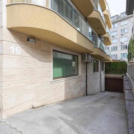 Sea Garden Marina 3 *