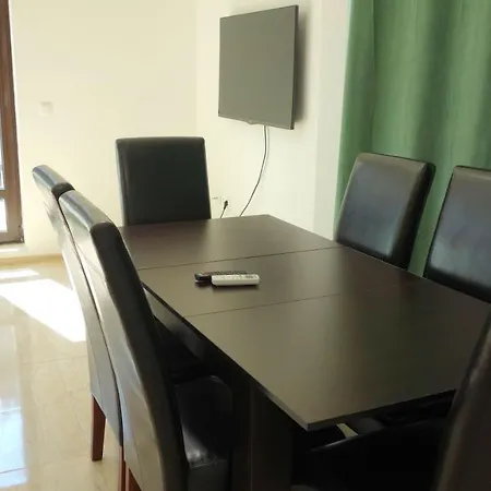 Apartment Sea Garden Marina 3 *